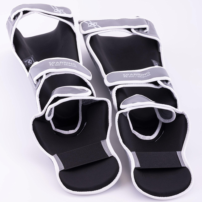 Защита голень-стопа FIGHTEXPERT Sparring (кожзаменитель, Серый)