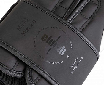 C183 Перчатки боксерские Clinch Mist 2.0 черные