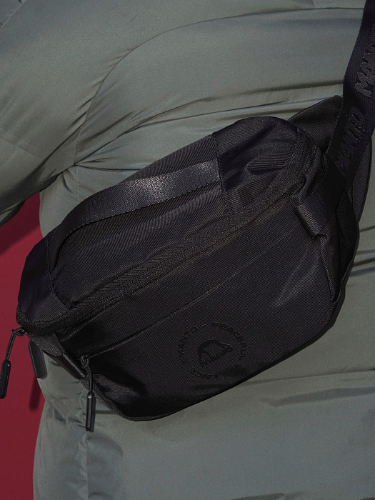 Поясная сумка Manto CIRCLE black