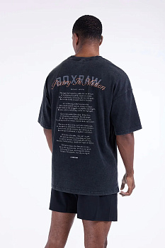 Футболка Poetry In Motion Oversized Черный
