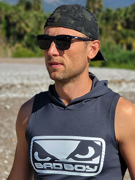 Очки Bad Boy солнцезащитные поляризованные черные с чехлом, черный