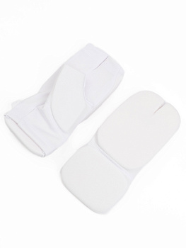 Накладки для каратэ с защитой большего пальца BFS