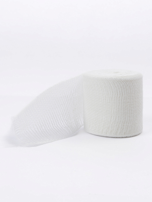 Боксерский тейпировочный бинт Puncher 15 м.