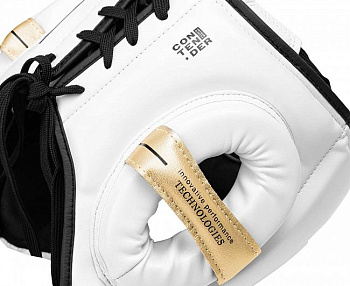 C226 Шлем боксерский Clinch Contender бело-черно-золотой