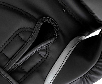 C183 Перчатки боксерские Clinch Mist 2.0 черные