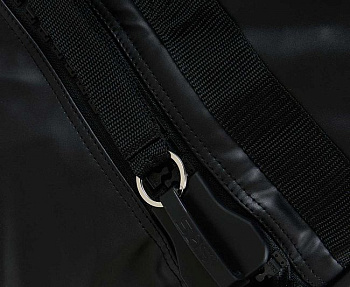 adiACC051B-L Сумка-рюкзак Training 2 in 1 PU Bag Boxing L черно-золотая