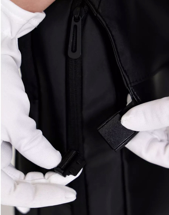 Сумка-рюкзак слинг черный 1012