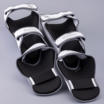 Защита голень-стопа FIGHTEXPERT Sparring (кожзаменитель, Белый)