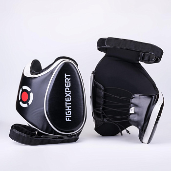 Тренерская защита бедер FIGHTEXPERT TARGET (искусственная кожа, черный/белый, 39*44*11 см)