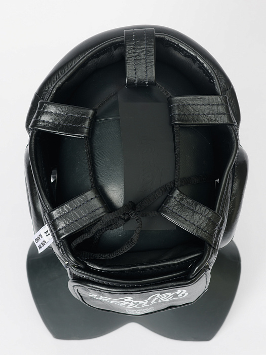 HG18 PRO Шлем тренировочный верх-шнуровка. Кожа. Цвет: Черный