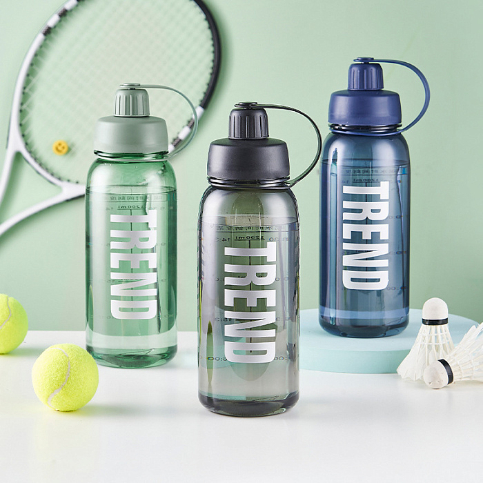 Бутылка для воды TREND,1400 мл, черный