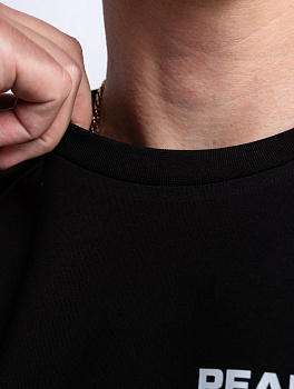 Футболка черная REALPUNCHER
