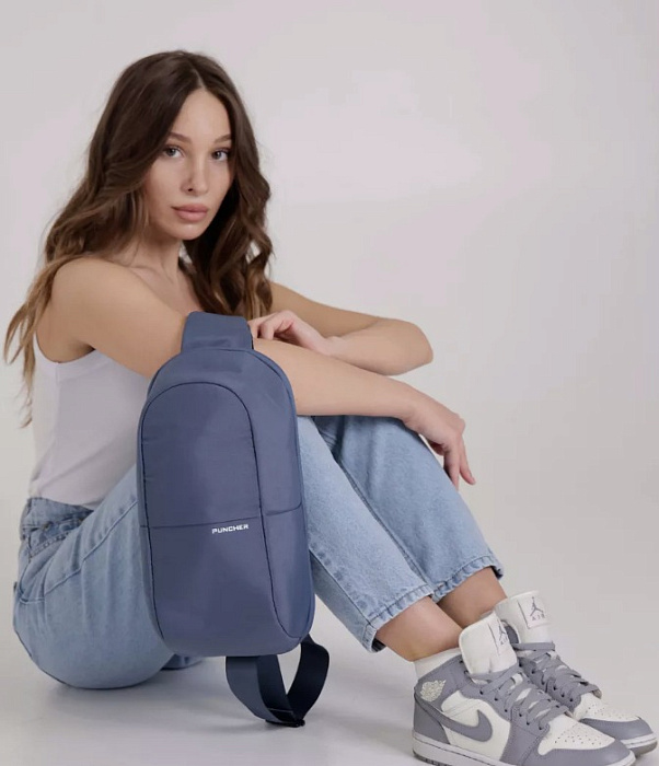 Сумка-рюкзак слинг серый 1010 