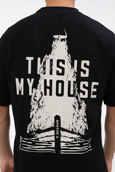 Футболка This Is My House Черная