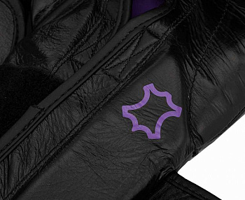 C161 Перчатки боксерские Clinch Undefeated черные