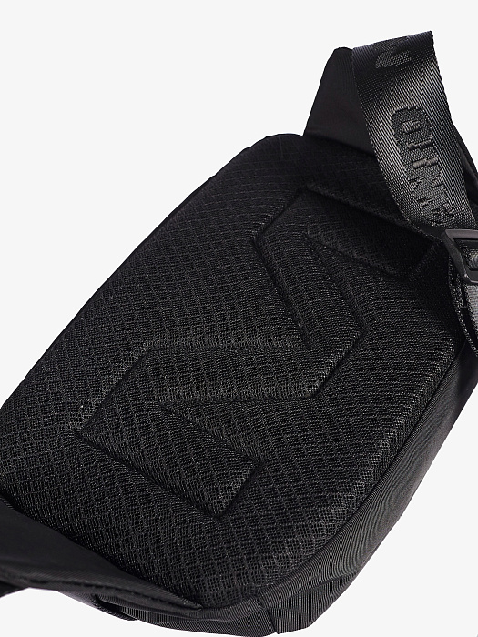 Поясная сумка Manto CIRCLE black