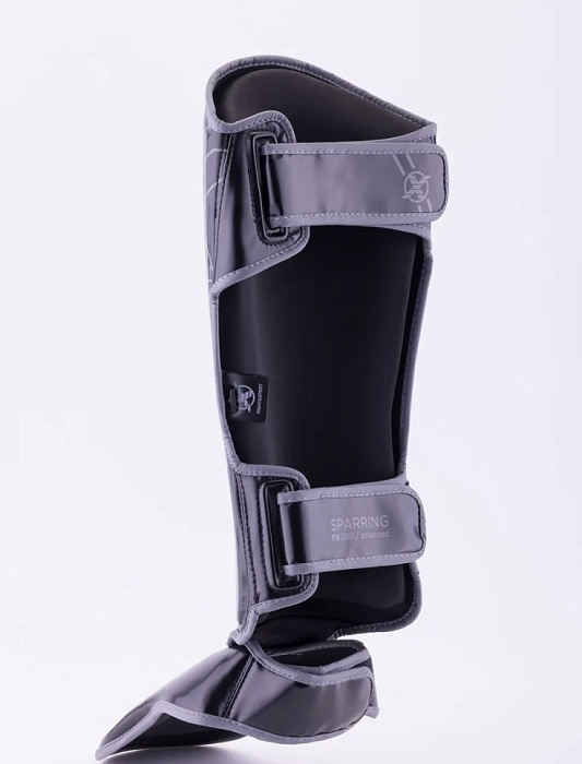 Защита голень-стопа FIGHTEXPERT Sparring (кожзаменитель, Черный)