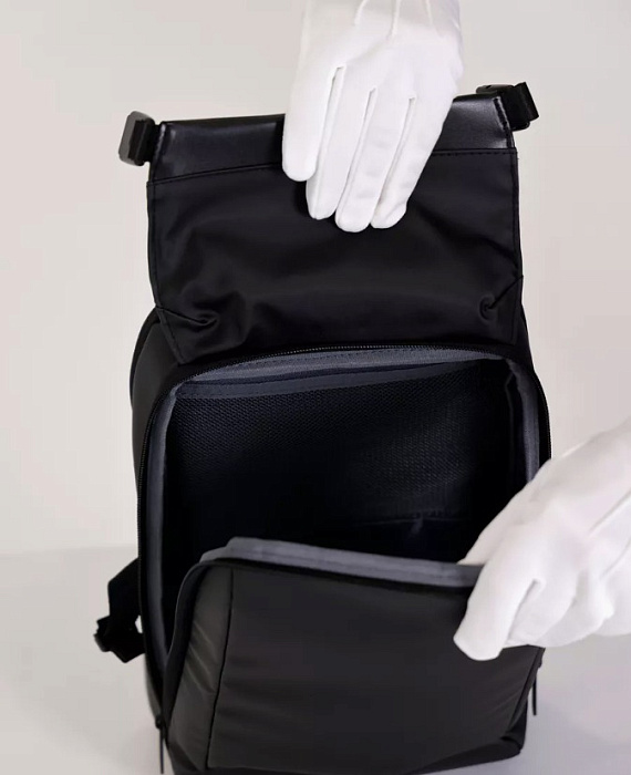 Сумка-рюкзак слинг черный 1012